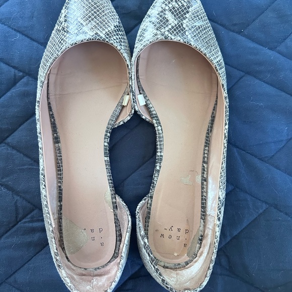 J. Crew Women's Flats - Gray, Snake Print, Tan, Black - Picture 2 of 5